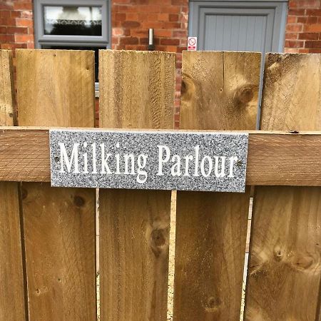 The Milking Parlour, Wolds Way Holiday Cottages, 1 Bed Cottage 科廷厄姆 外观 照片